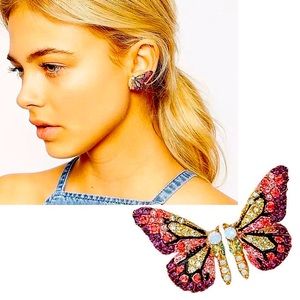 🍒3/$30 New Butterfly Crystal Earrings